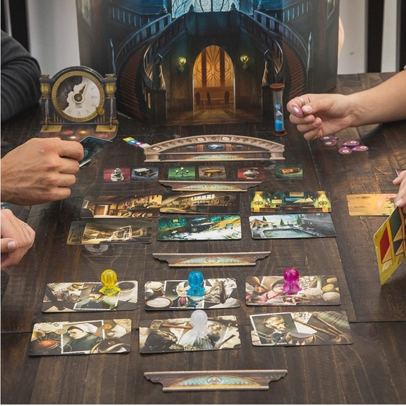 Mysterium Base Mystery Board Game - Picture 10 of 12
